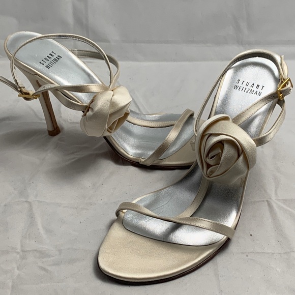 9.5 Stuart Weitzman Corsage ivory satin wedding - Picture 1 of 8